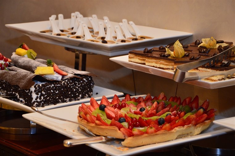 Le Ciel Sunday Buffet 
